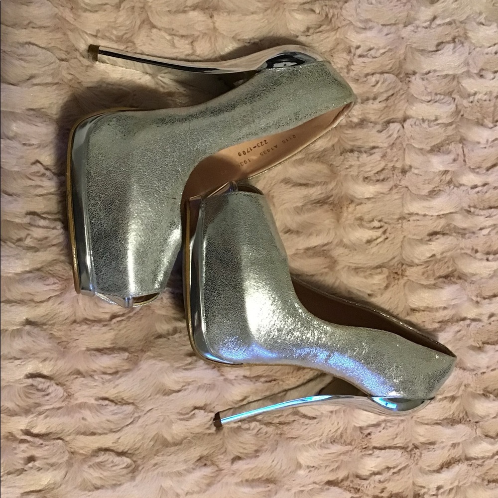 Heels 👠